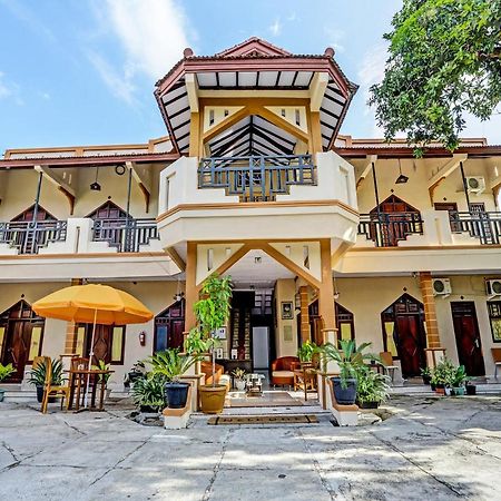 Oyo 91261 Cita Suraya Homestay Banyuwangi  Buitenkant foto