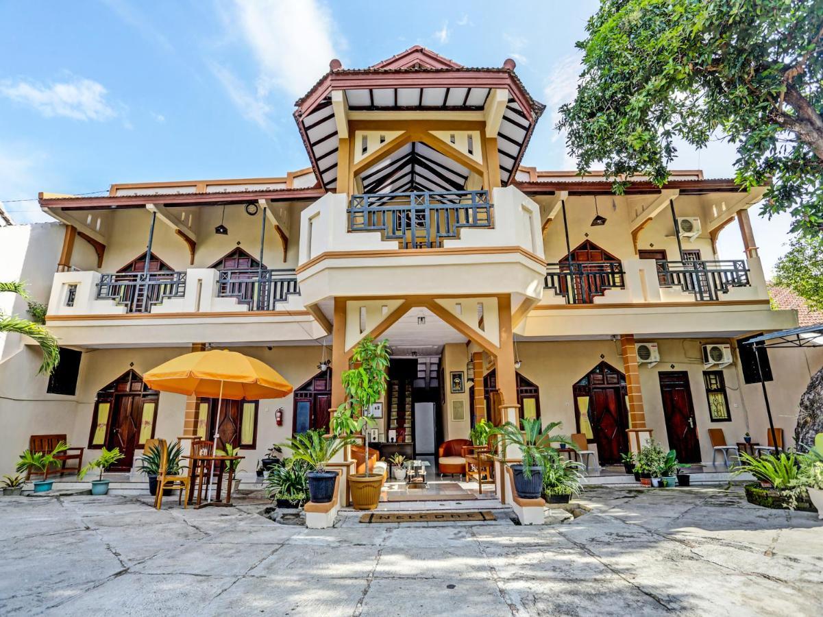 Oyo 91261 Cita Suraya Homestay Banyuwangi  Buitenkant foto