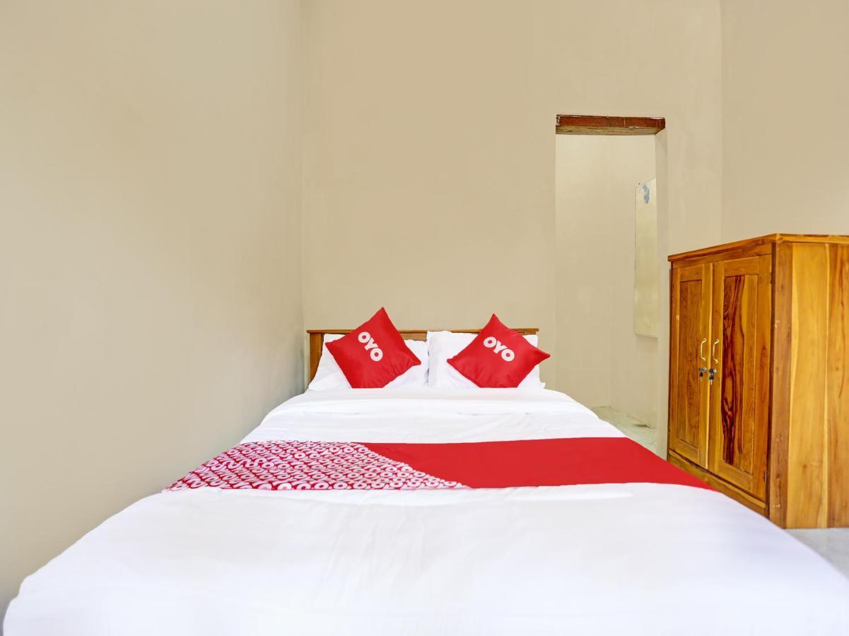 Oyo 91261 Cita Suraya Homestay Banyuwangi  Buitenkant foto