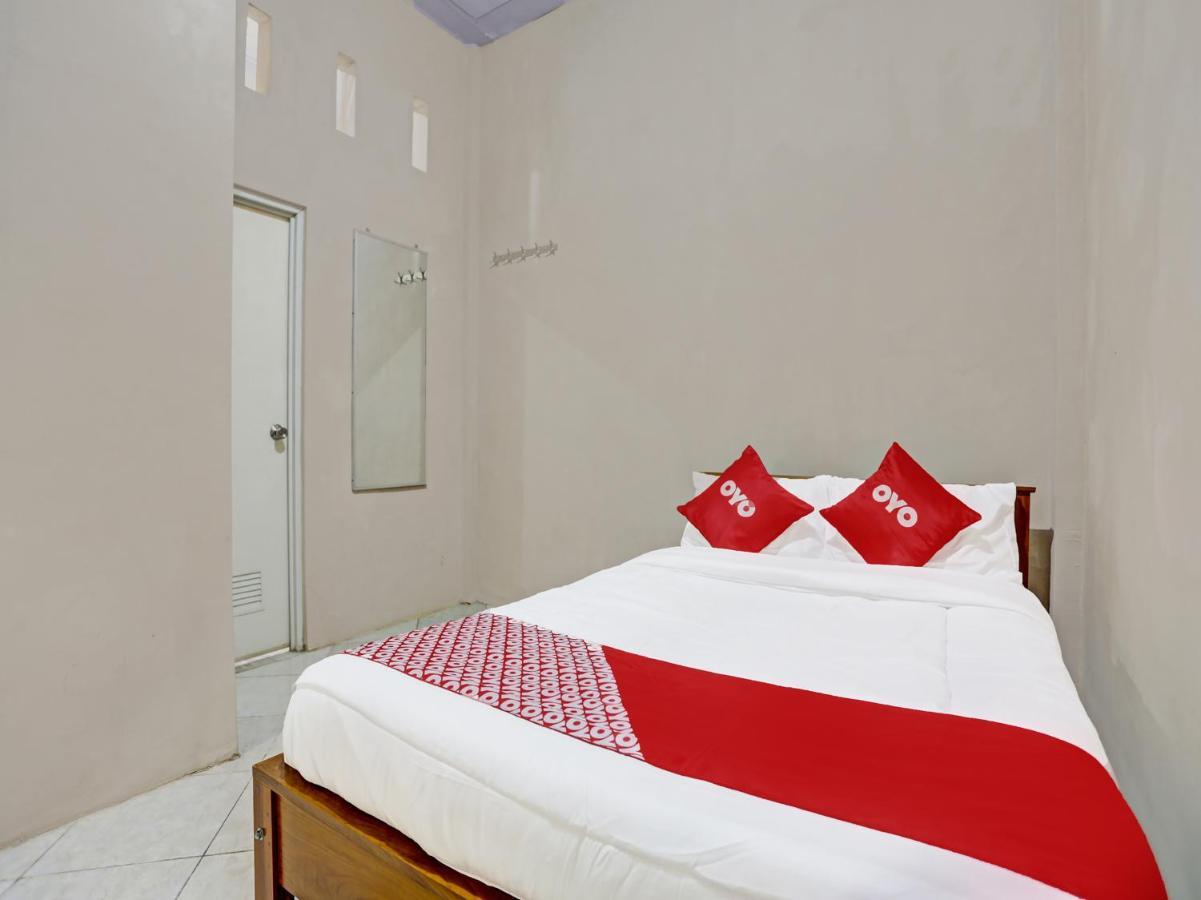Oyo 91261 Cita Suraya Homestay Banyuwangi  Buitenkant foto